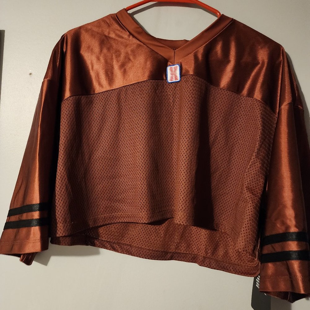 rihanna gameday cropped football jersey